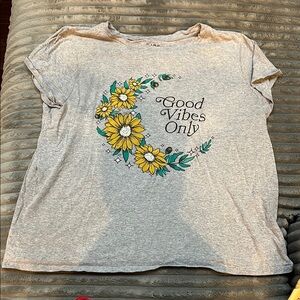 Good Vibes Only Gray T-Shirt